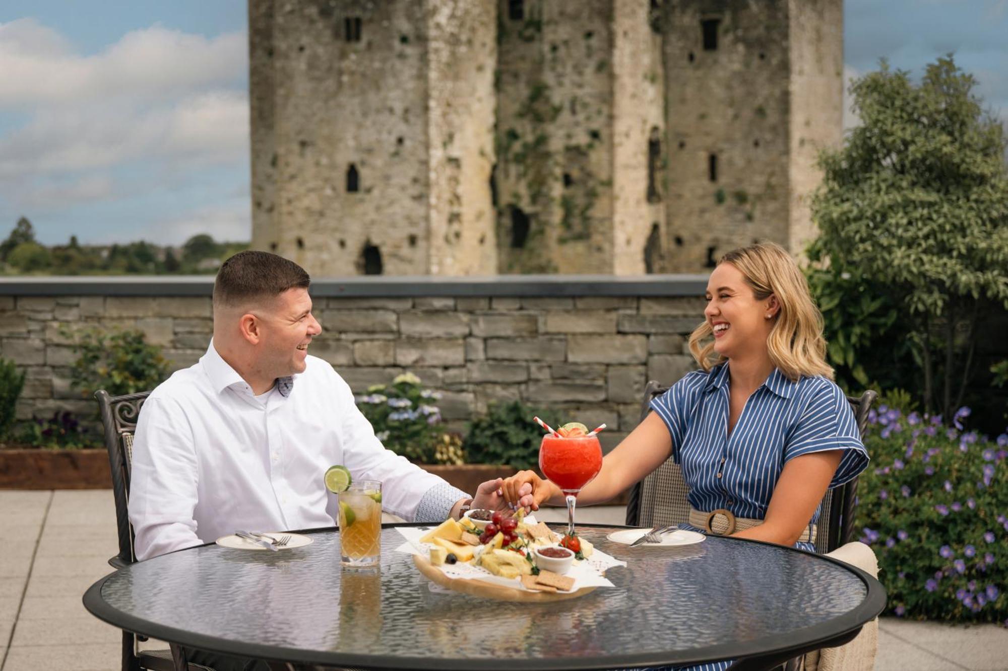 Trim Castle Hotel Exteriér fotografie